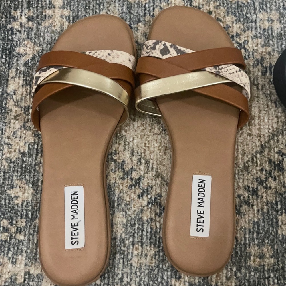 Steve Madden sandals
